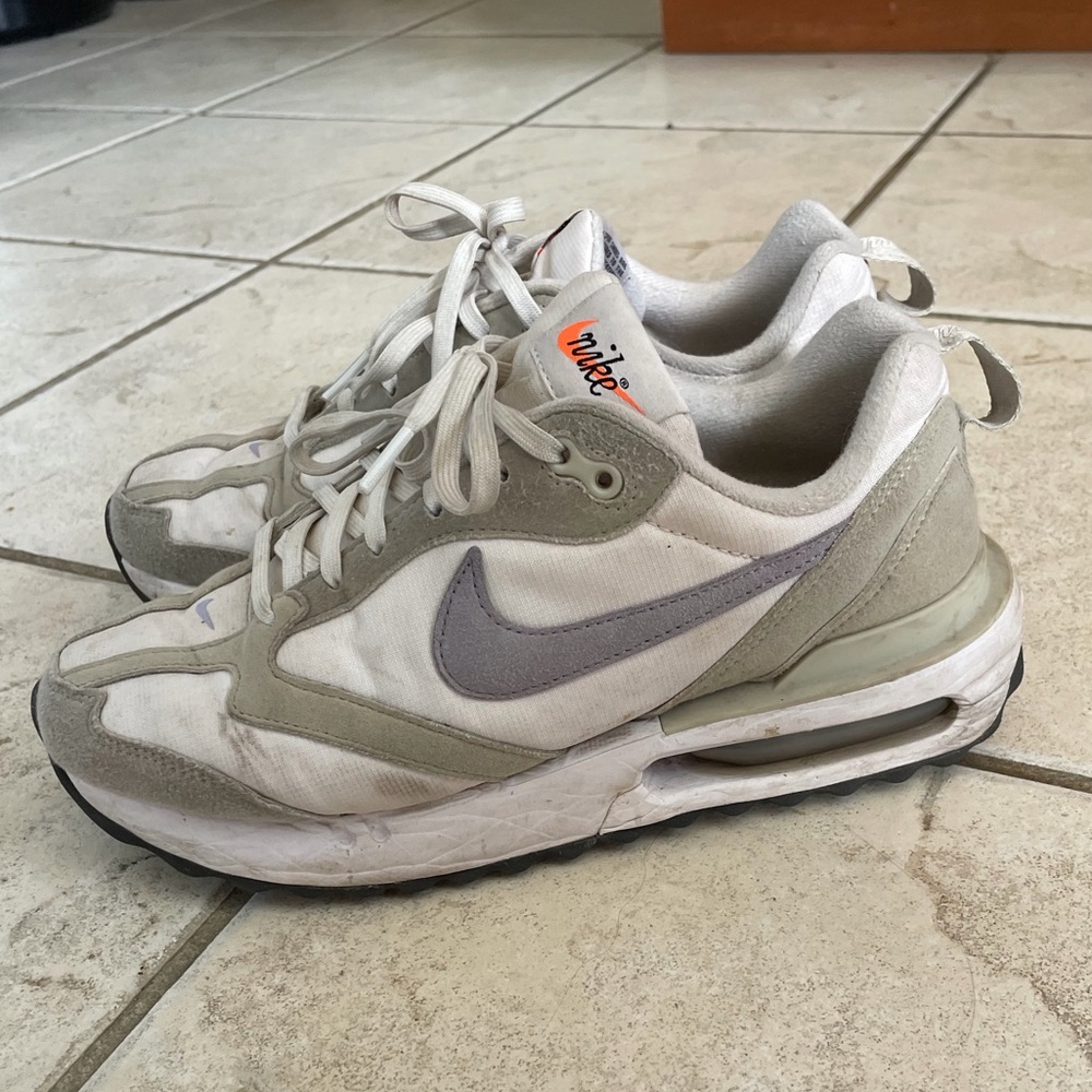 Nike Shoes size 7